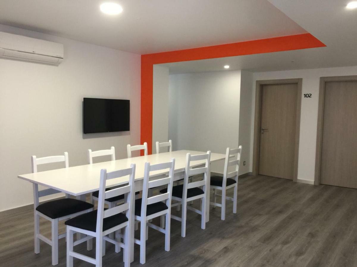 Pinoyhouse Fatima Hotel ภายนอก รูปภาพ